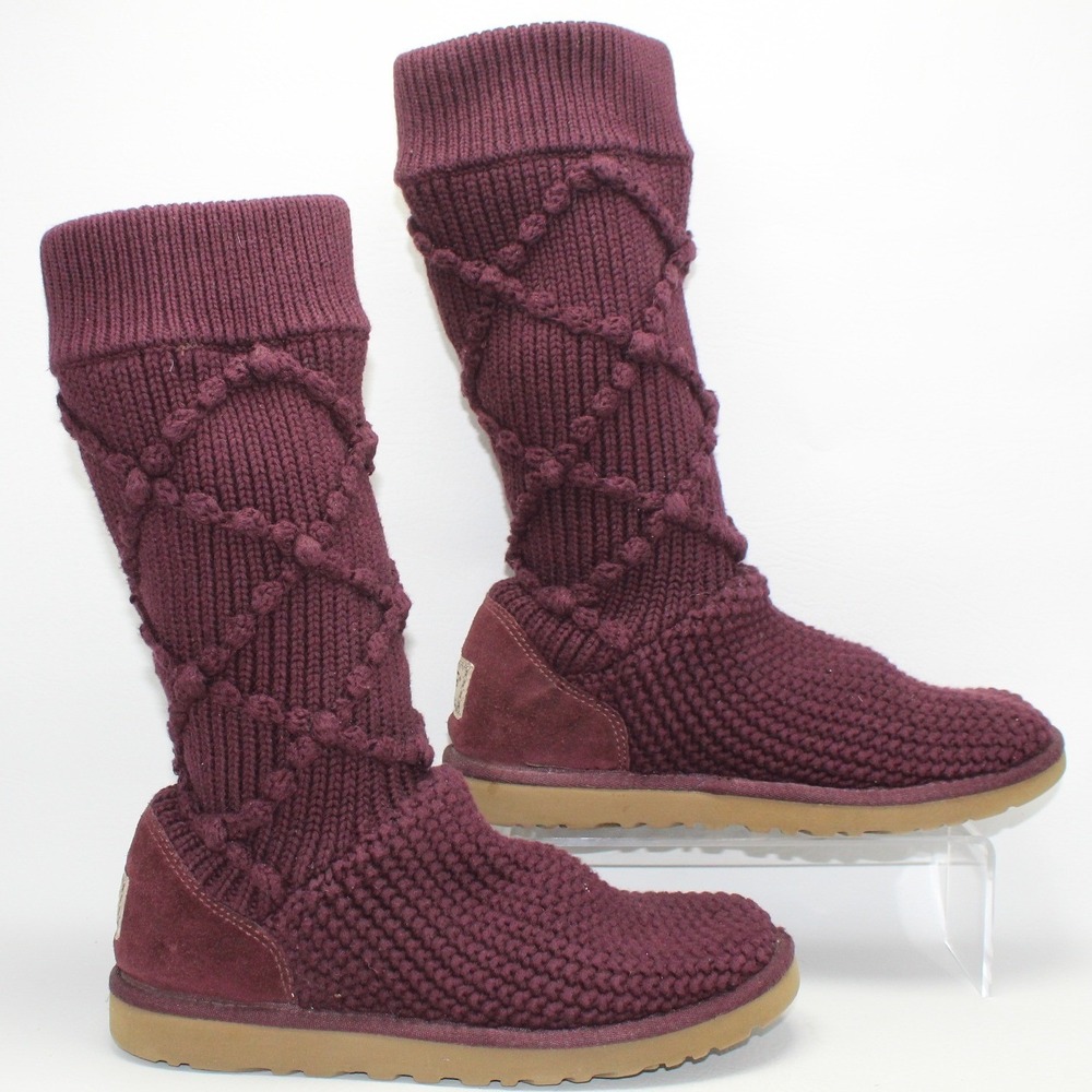 UGG Australia Argyle Knit‎ Boots Burgundy Wine Rare Discontinued Style Size 8